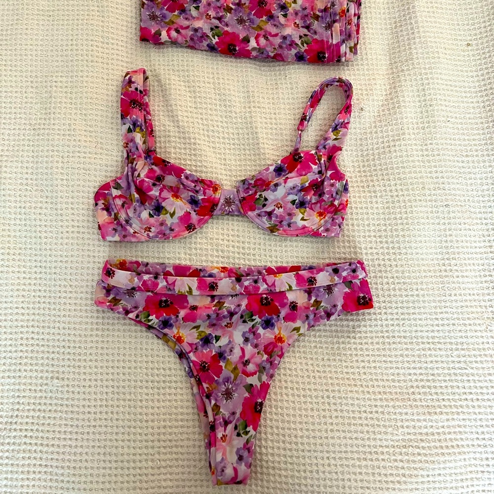 Bayu the Label Bikini Set
